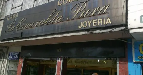 CASA COMERCIAL LA ESMERALDA PURA CASA COMERCIAL LA ESMERALDA PURA